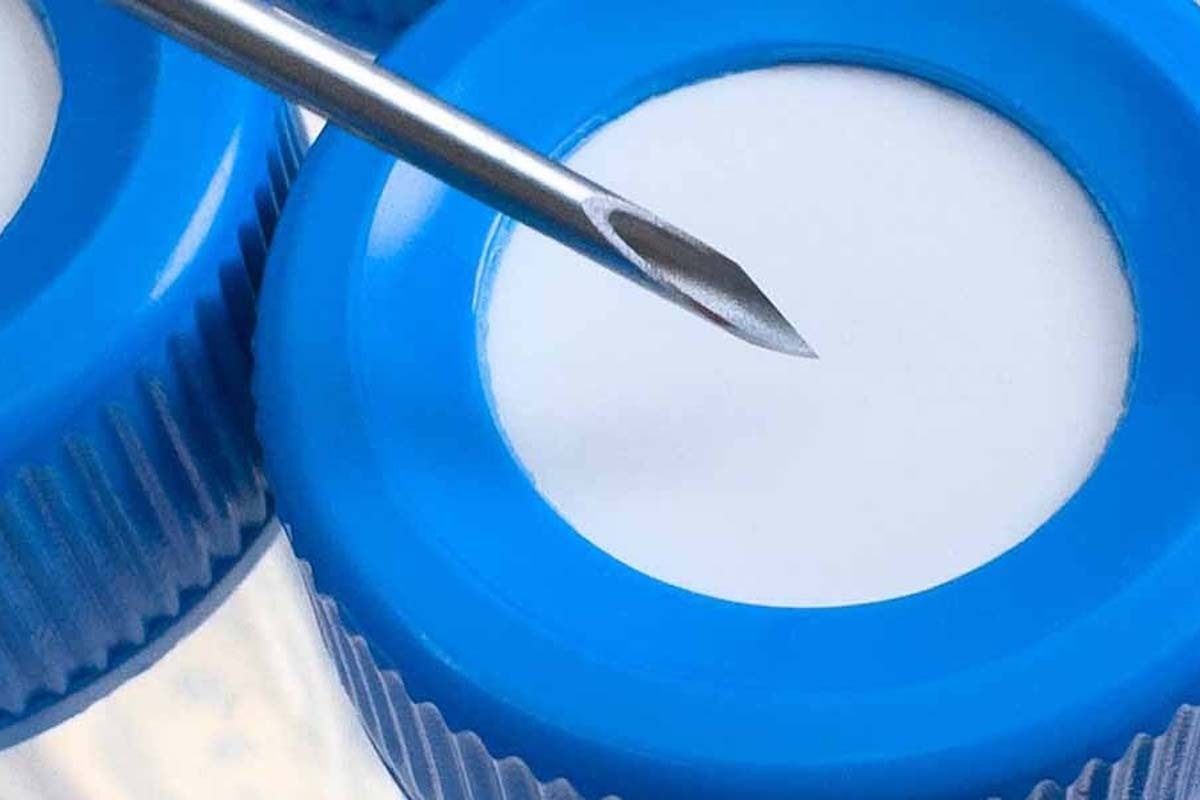 Mitigate autosampler needle coring blog.jpg Engineered pierceable septa caps designed to mitigate autosampler needle coring and syringe blockages.